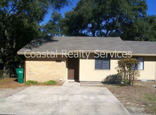 403 Apache St #A, Fort Walton Beach, FL 32547