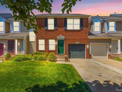 221 Tucker St, Pontiac, MI, 48341