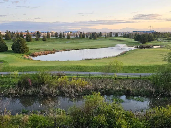 5011 Springs Blvd #312, Delta, BC V4M 0B6