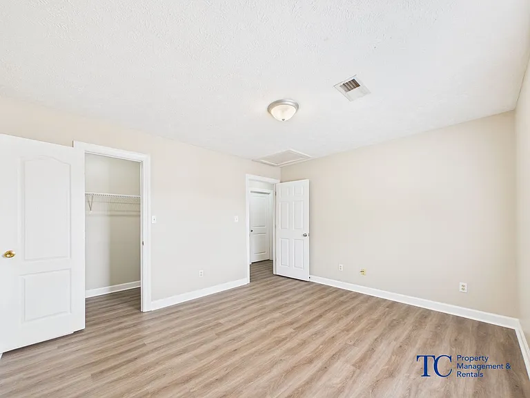 287 Foxworth Dr — Photo 23