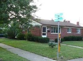 6415 Huntleigh St, Garden City, MI 48135