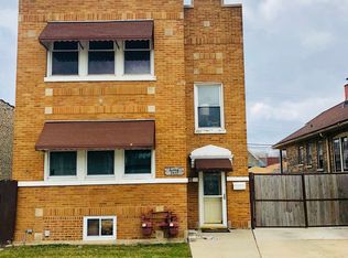 3432 S Oakley Ave, Chicago, IL 60608