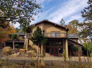 1605 Sunset St, Ashland, OR 97520