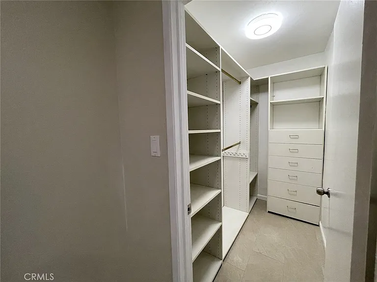 5700 Etiwanda Ave #240 — Photo 23