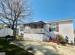 48 E Cardinal Ln, Lawrenceville, GA