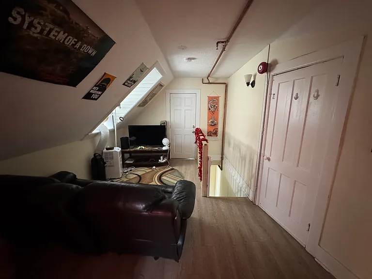 65 Ford Ave #3 — Photo 2