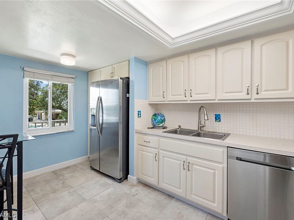 Westchester Condominiums 2244 Winkler Ave Fort Myers, FL Zillow