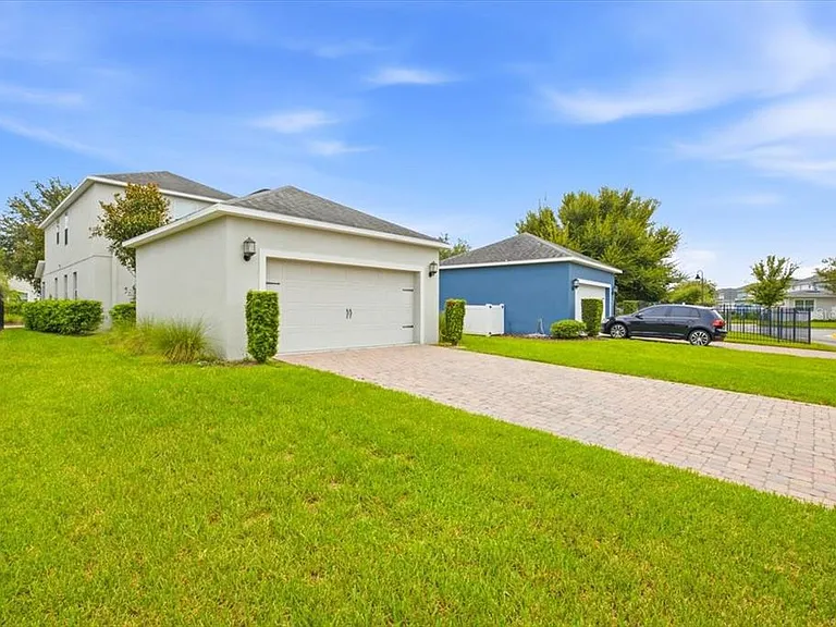 11854 Sonnet Ave — Photo 25