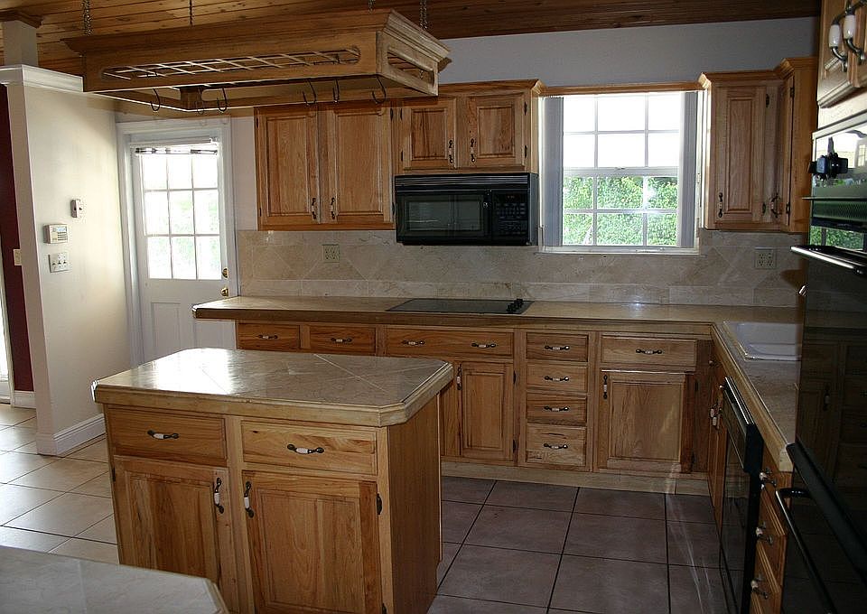 2nd image of 9371 Caribbean Blvd