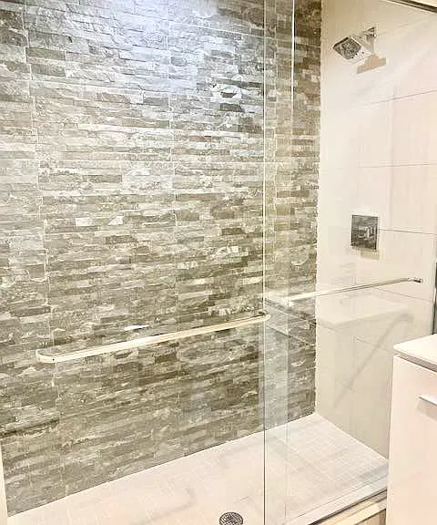 730 E 32nd St #2B — Photo 4