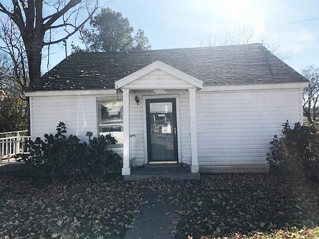 1st image of 1225 Jones St