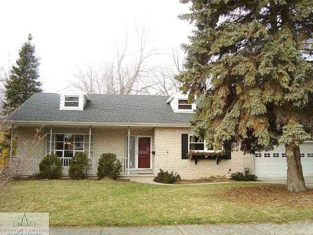1st image of 305 E Margaret St