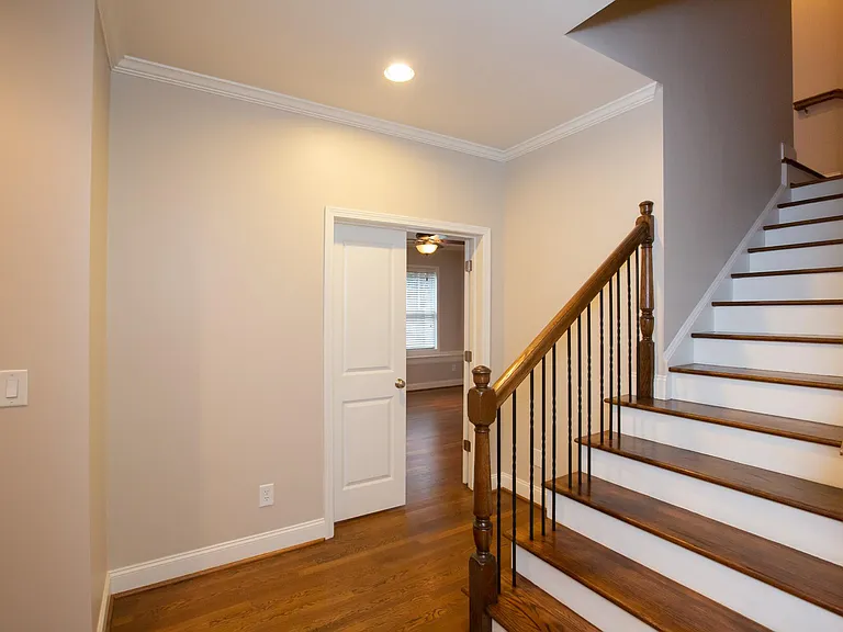 653 Lockton Pl — Photo 59