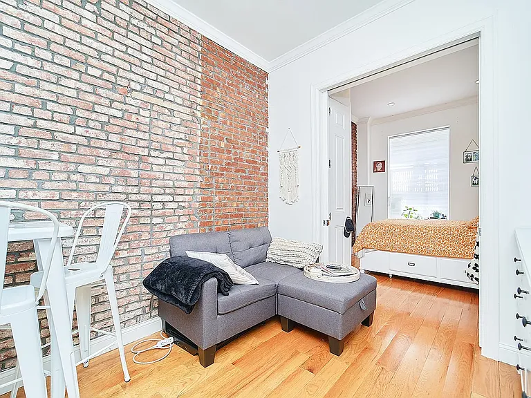 325 E 83rd St #1BB — Photo 2