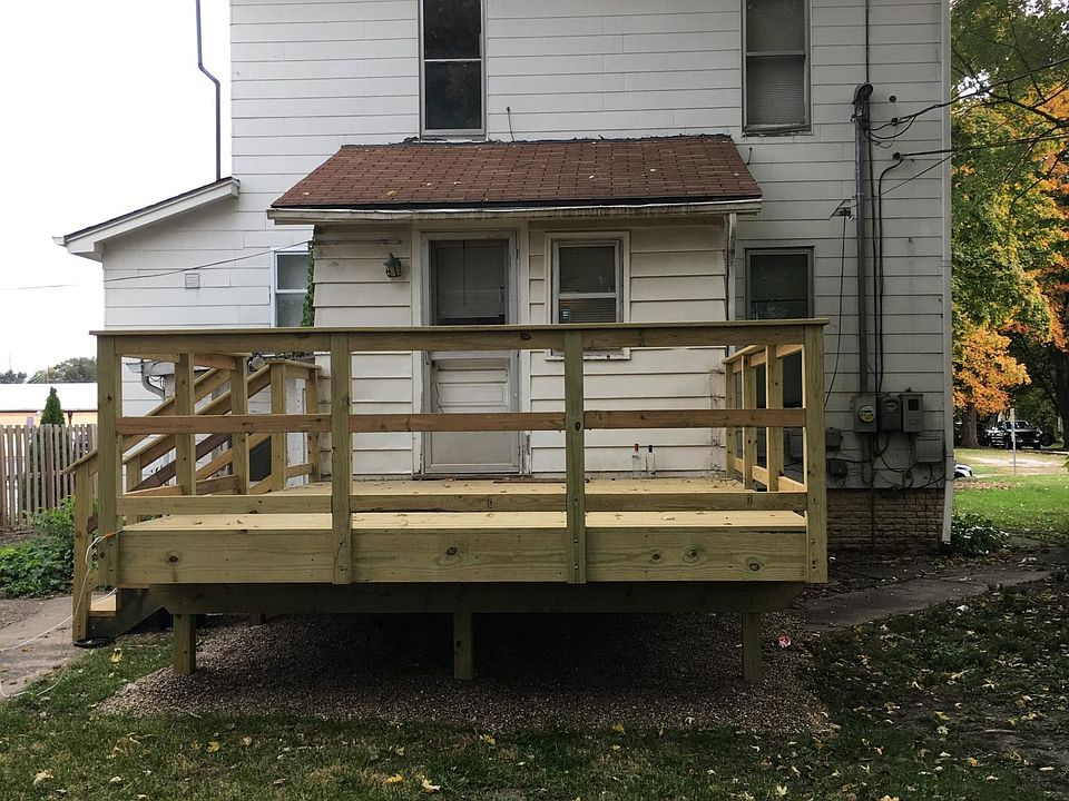 2nd image of 345 N Randolph St APT 1