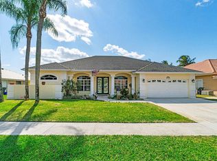13870 Columbine Ave, Wellington, FL 33414