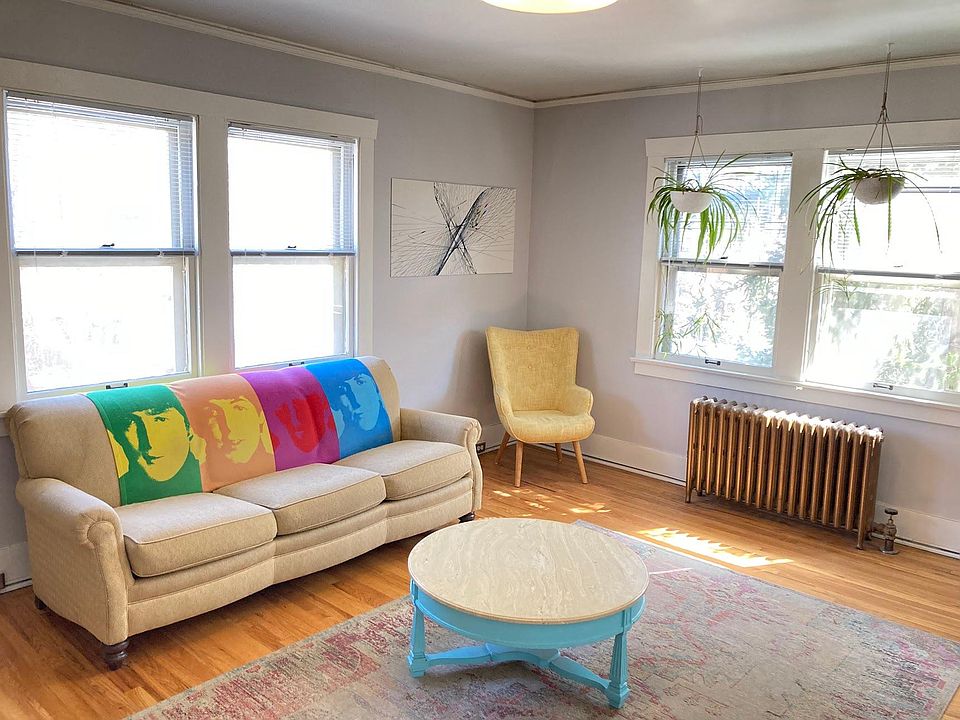 Great natural light!