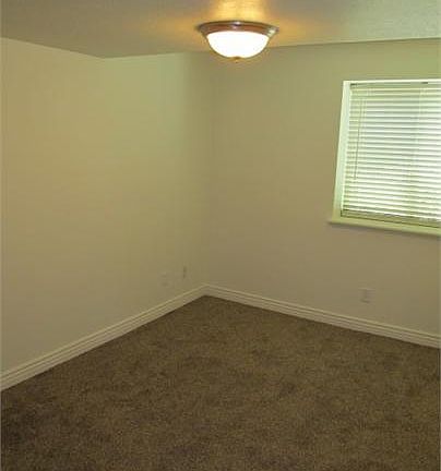 3rd image of 143 N Oh Henry St #Basement