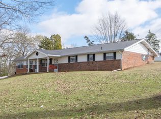 94 Tarter Cemetery Rd, Nancy, KY 42544