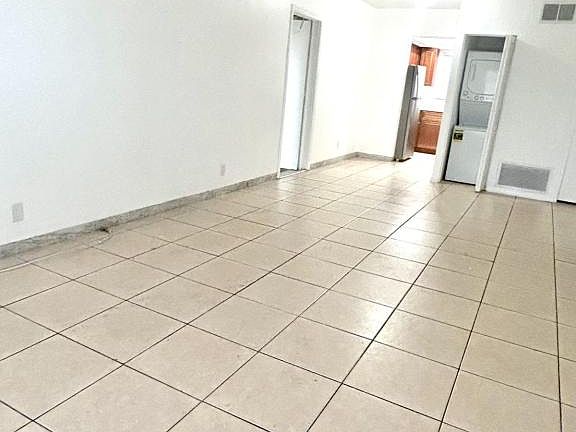 3rd image of 1019 NW 30th Ct APT 7