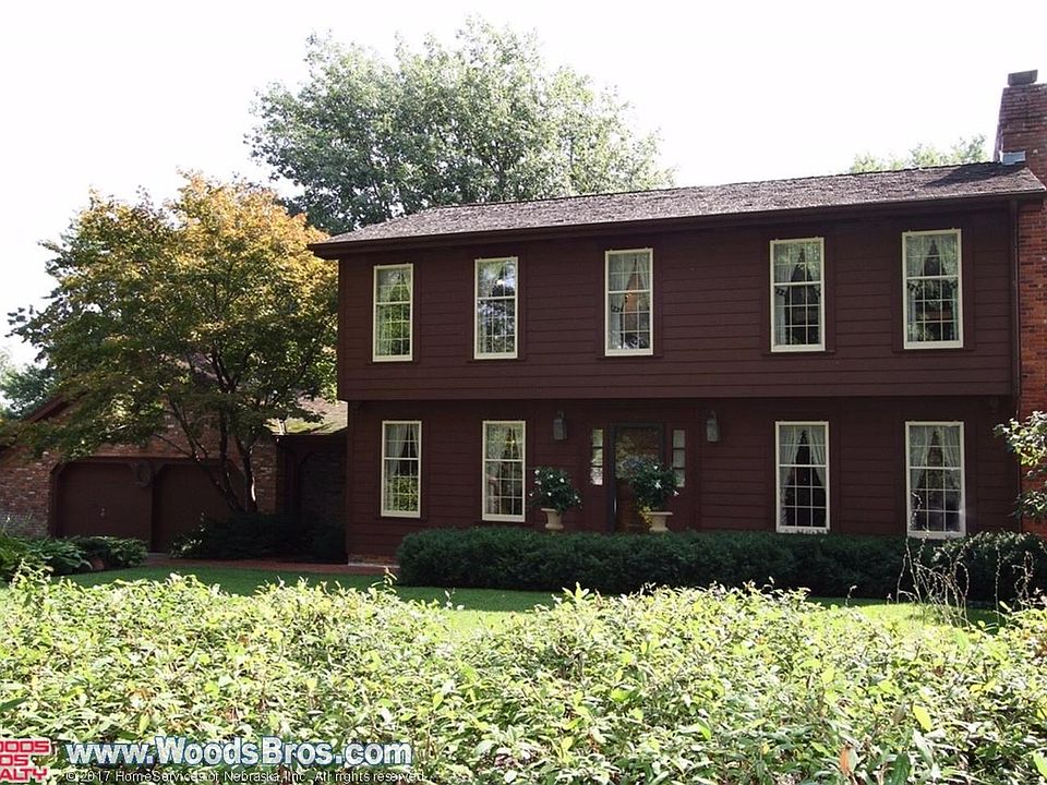 1st image of 1420 Broadmoore Dr