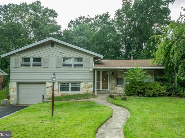 1026 Old Ford Rd, Huntingdon Valley, PA 19006