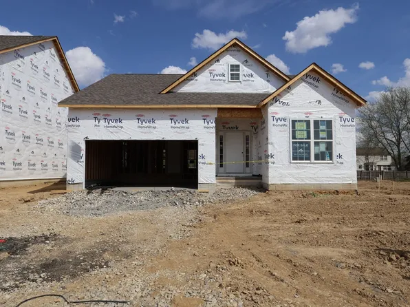 818 Hilton Dr, Reynoldsburg, OH 43068