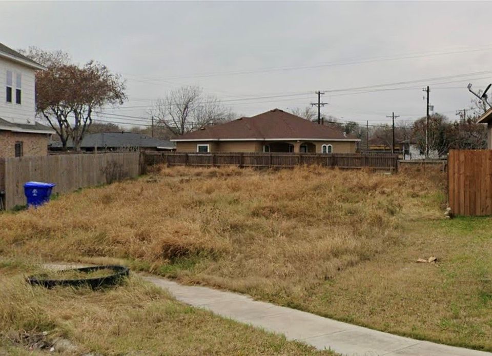 1st image of 4305 Heizer Dr