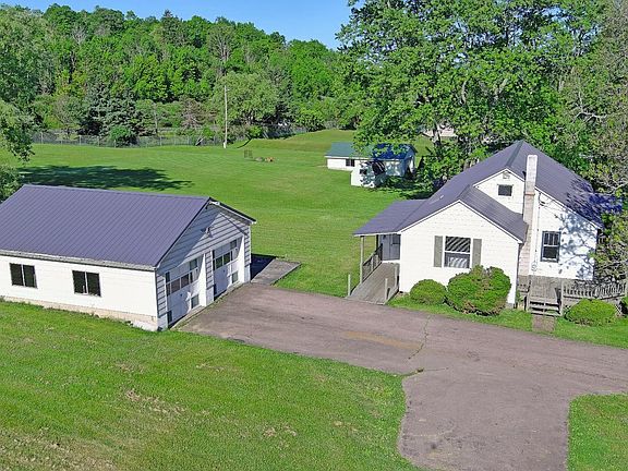 2nd image of 11582 National Pike