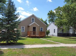 366 E 2nd St, Parker, SD 57053