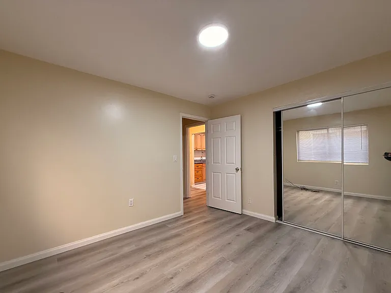 677 Villa St #1 — Photo 3
