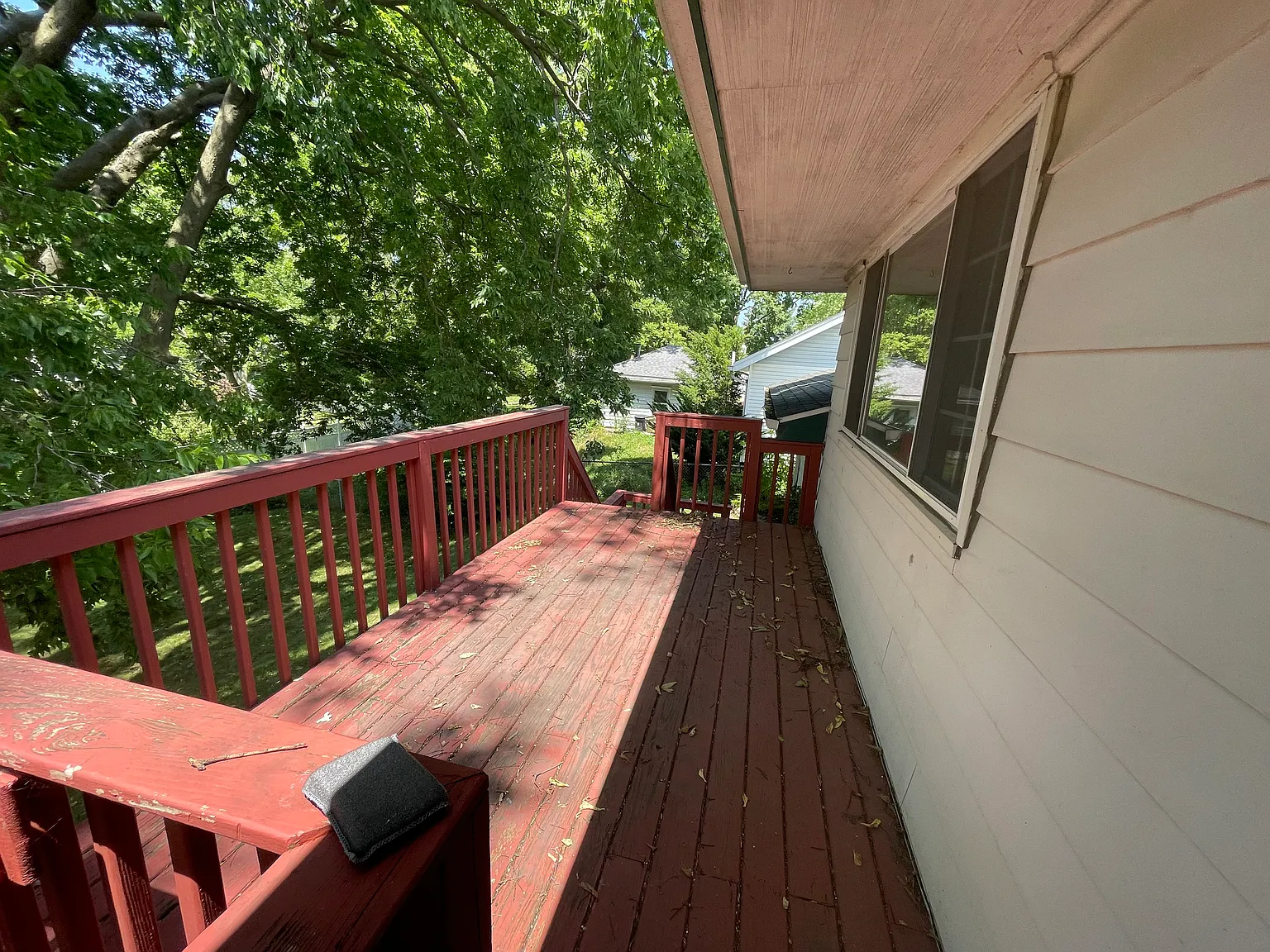 2 bed, 1000 sqft, $1,150 — Photo 3