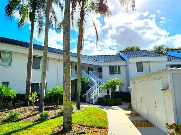 3579 Indigo Pond Dr, Palm Harbor, FL 34685