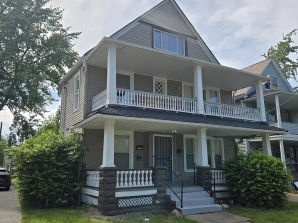 1374 E 115th St #3, Cleveland, OH 44106