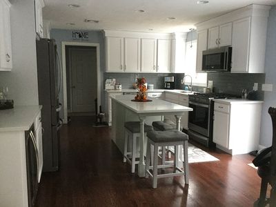 27 Darwin Ln, Walpole, MA, 02081