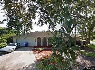 3 Fairview Ct, Fort Myers, FL 33905
