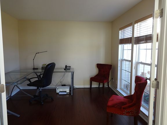 5th image of 3201 Evans Way
