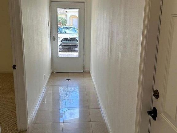 4th image of 9861 Galleon Dr