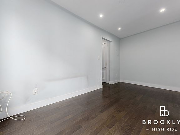 5th image of 827 Nostrand Ave #11