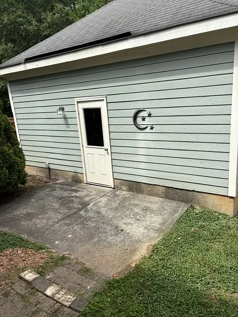 3 bed, 1517 sqft, $2,050 — Photo 2
