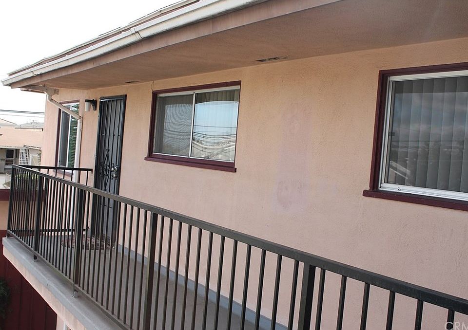 1st image of 17305 S Denker Ave APT 4