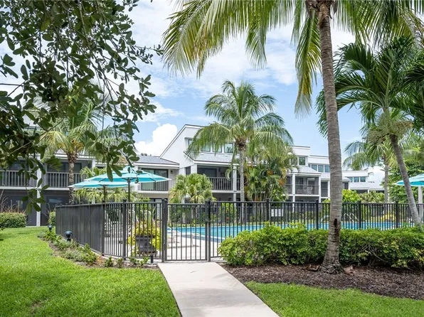 2155 Galleon Dr APT E4, Vero Beach, FL 32963