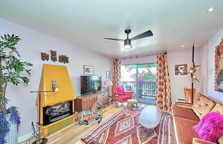 320 S Ardmore Ave #310 — Photo 13