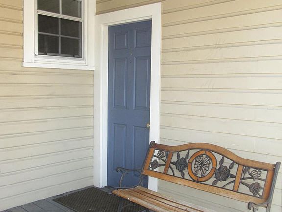 4th image of 109 S Blvd APT 1