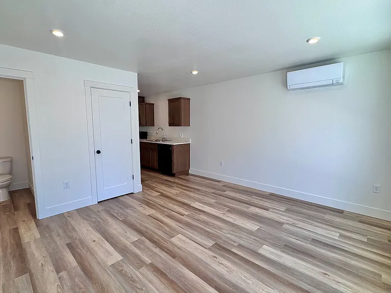 5406 NE 34th St #A2 — Photo 5