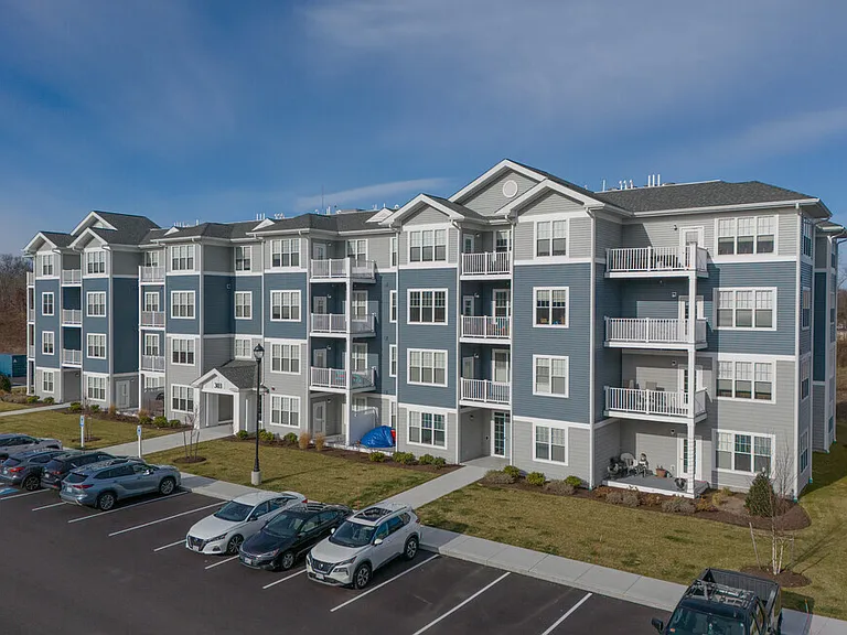 The Christine Apartments — Photo 2