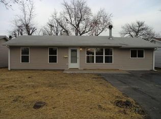 1603 Armand Dr, Cahokia, IL