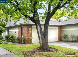 674 Saint Ives Ct, Walnut Creek, CA 94598