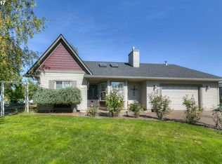 1595 NE Laurel Ave, Woodburn, OR