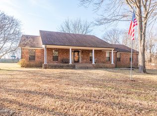 1925 Church Rd, Horn Lake, MS 38637